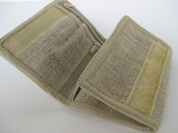 Hemp Wallet with Knot of Eternity Embroidery