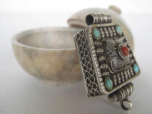 Sterling Silver Gau Locket ~ Fantastic intricate design