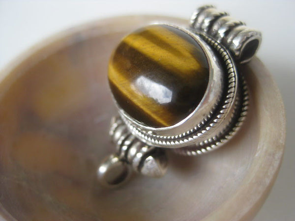 Tigers Eye Silver Gau Locket