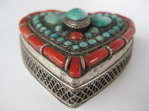 Incredible Heart Turquoise and Coral Silver Gau Locket