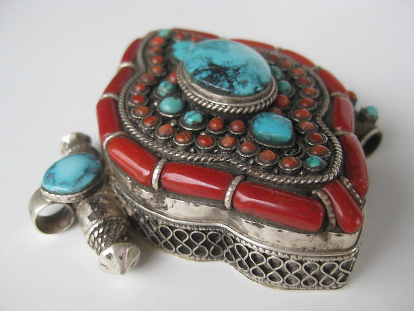 Stunning Extra Large Ghau Box, Turquoise and Coral set in Sterling Silver